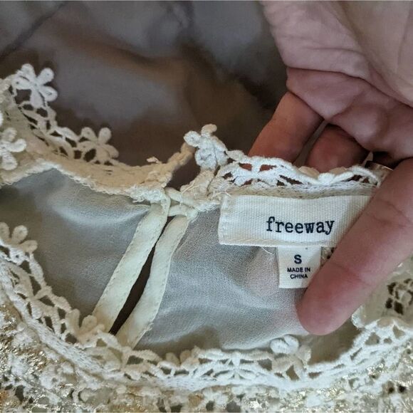 Ivory Chiffon boho FREEWAY Top sz S - Picture 4 of 7